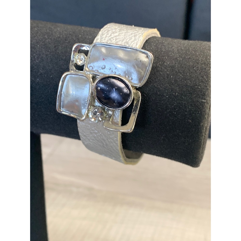 Silver Metallic Leather Cuff Bracelet Geometric Magnetic Clasp Rhinestone 4518